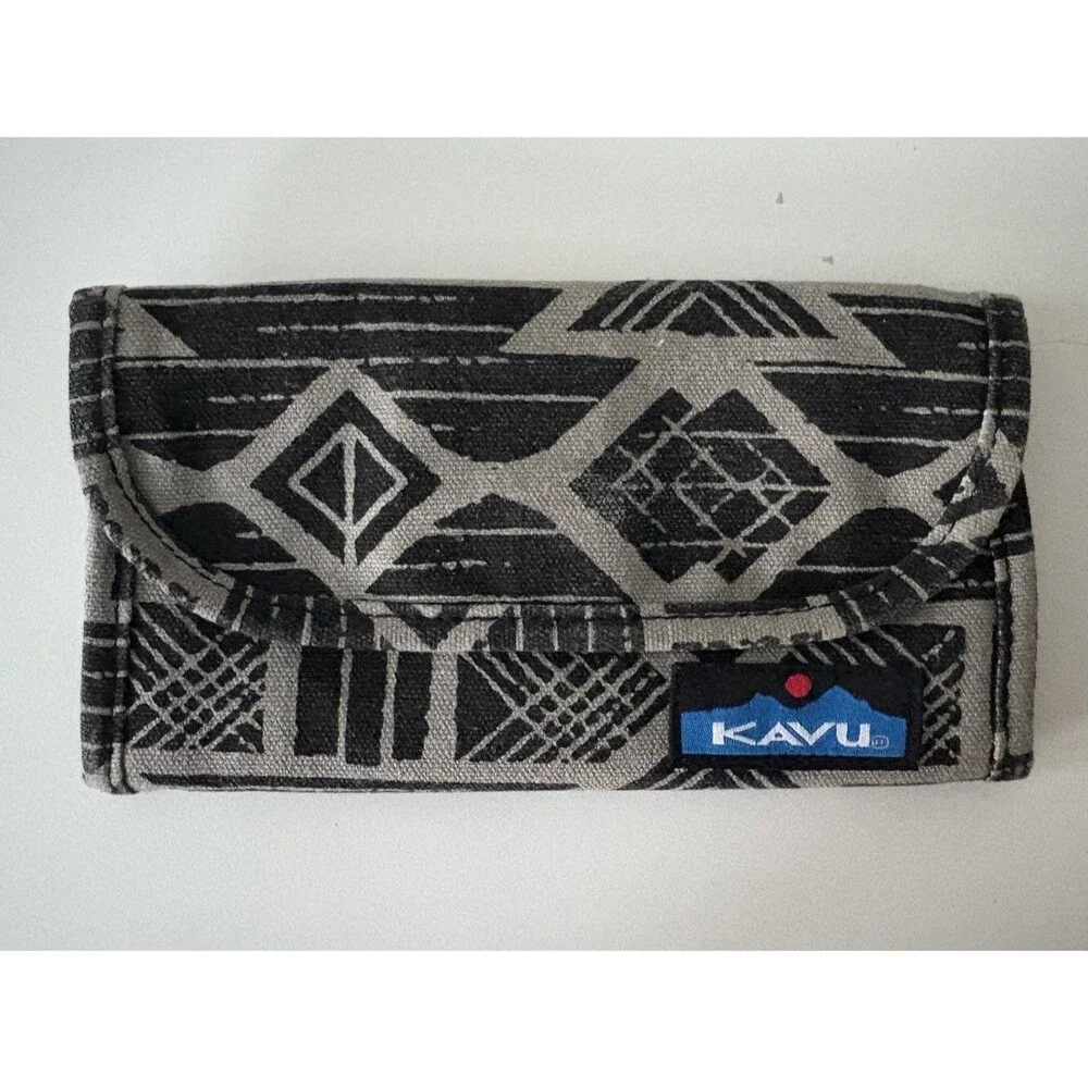 KAVU Trifold One Of A Kind Wallet Canvas Fabric Black Gray Aztec Print Nylon Int